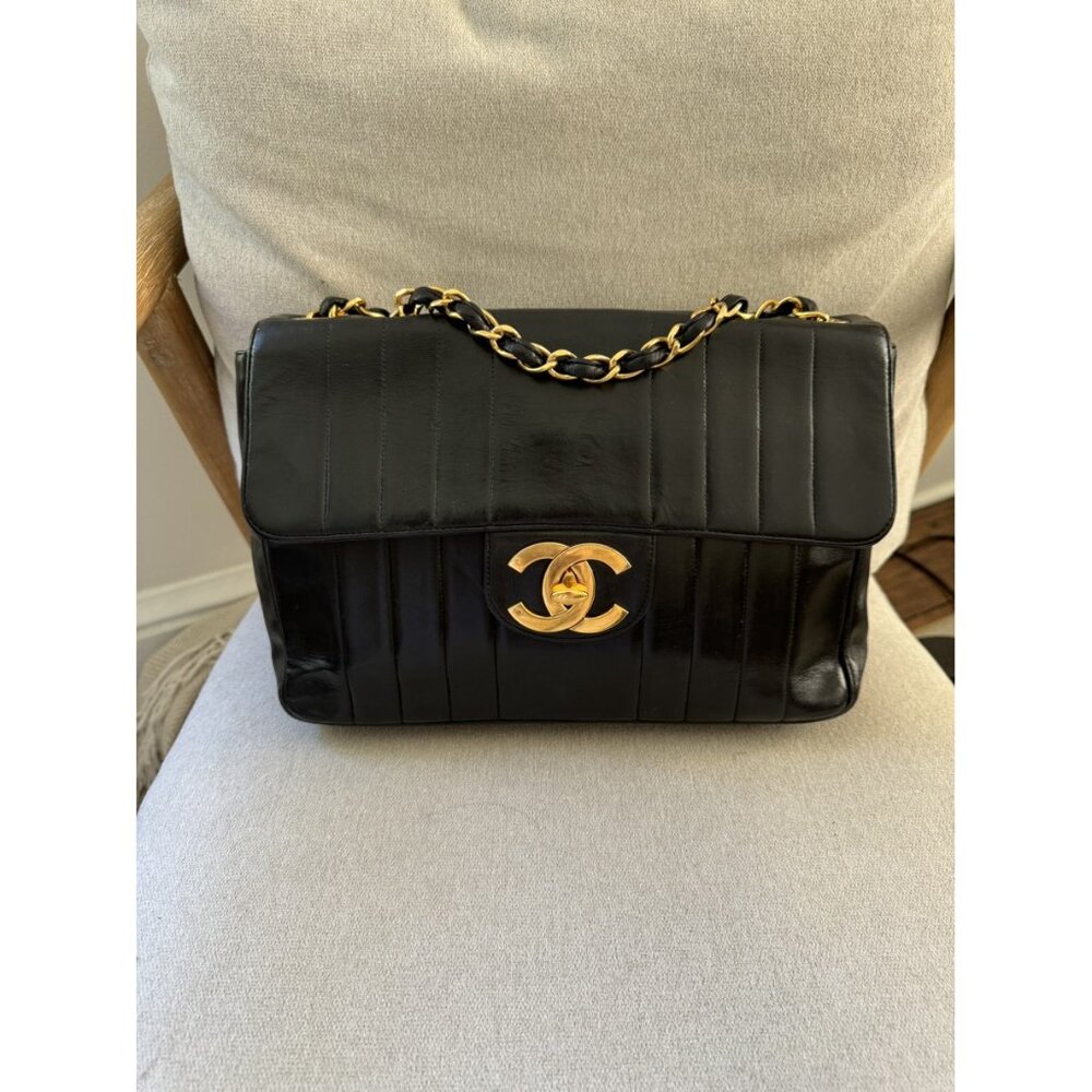 Chanel Flap Bag - Picture 3 of 10